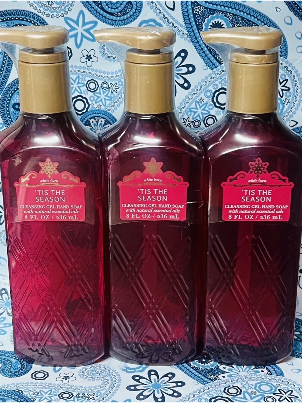 3 White Barn 'Tis The Season Foaming Hand Soap